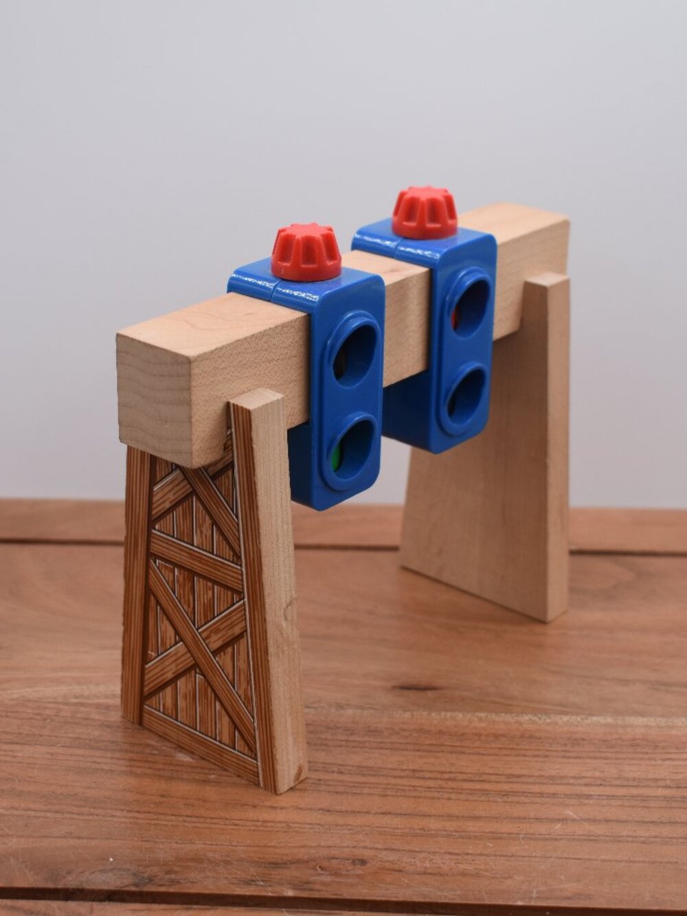 Thomas And Friends Wooden Railway - 3 Part Over The Track Signal - 2001 Gullane